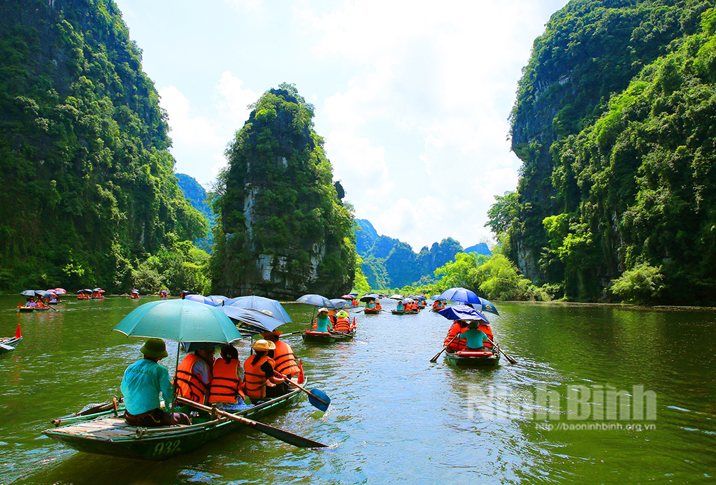 Ninh Binh's tourism enjoys strong growth in year-end months