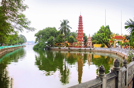 Vietnamese pagodas among World’s top 20 beautiful Buddhist works