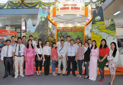 La promotion touristique de Ninh Binh lors la Foire internationale du tourisme du Vietnam à Hanoi 2015