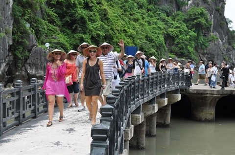 Le Vietnam accueille plus de 11,6 millions de touristes étrangers en neuf mois