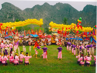 Patrimoines culturels et fêtes, un des atouts de Ninh Binh