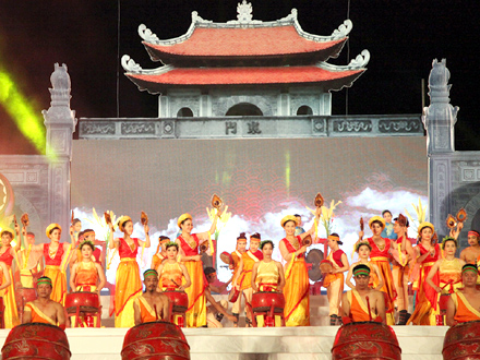 Ouverture de la fête de Truong Yen