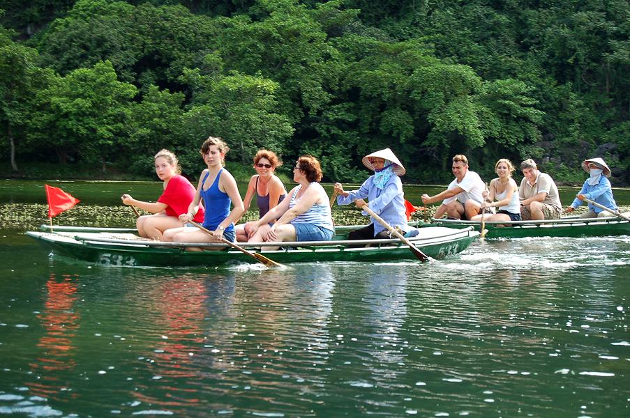 Ninh Binh accueille plus de 7 million de touristes en novembre