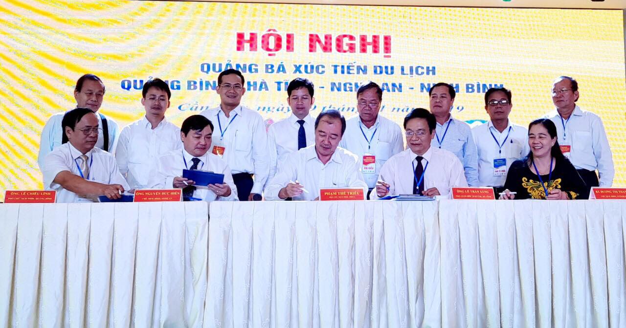 Conférence sur la promotion du tourisme de Quang Binh - Ha Tinh - Nghe An - Ninh Binh