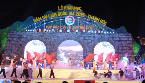 L'année nationale du Tourisme 2015 s'ouvre à Thanh Hoa