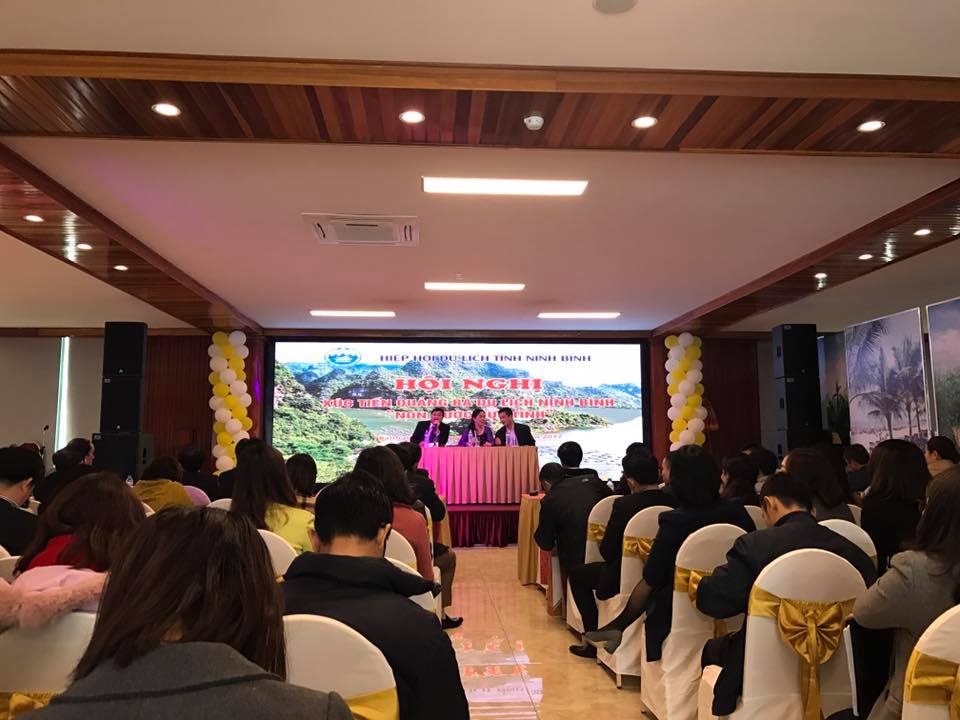 Promotion touristique de Ninh Binh à Vinh, en province de Nghe An