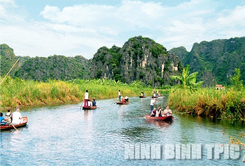 Hoang sơ Thung Nắng