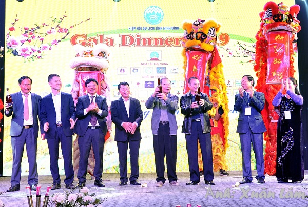 Ninh Bình tổ chức chương trình Gala Dinner “Kết nối – Đồng hành – Phát triển”