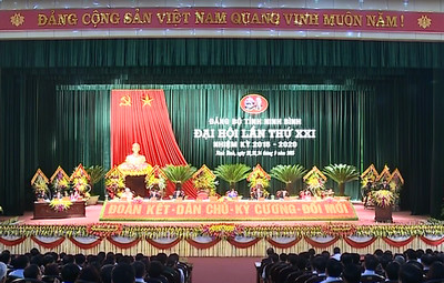 Phiên làm việc buổi chiều ngày làm việc thứ hai, Đại hội đại biểu Đảng bộ tỉnh Ninh Bình lần XXI, nhiệm kỳ 2015 - 2020