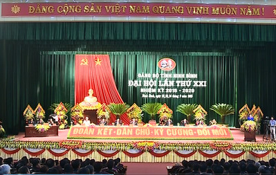 Phiên bế mạc Đại hội đại biểu Đảng bộ tỉnh Ninh Bình lần thứ XXI, nhiệm kỳ 2015 - 2020